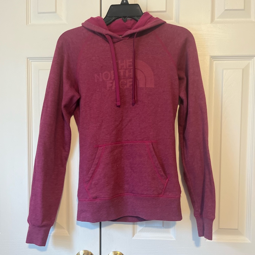 The North Face, size XS. Great condition; barely worn. Make an offer!!